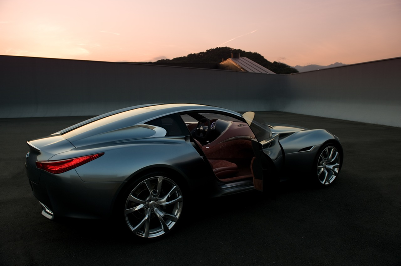 Illustration for article titled Infiniti Essence Concept: The Spirit Of Breathtaking